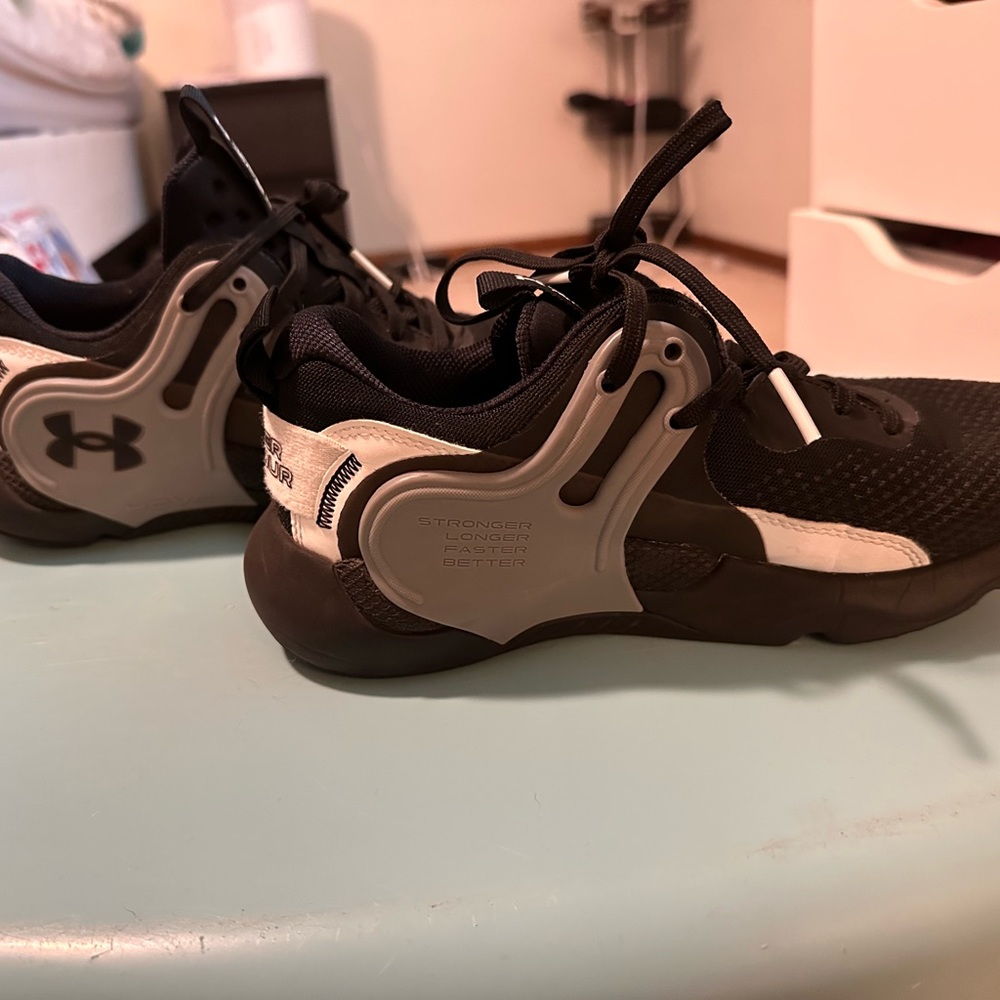 Under armor athletic shoes